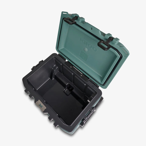Trailmate® 52 Qt Roller Cooler